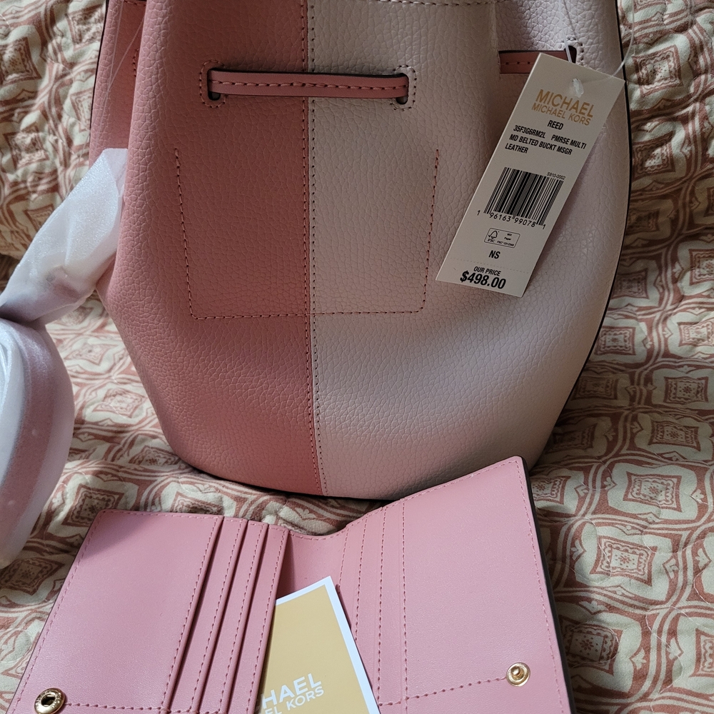 Michael Kors Pink Mini Bucket Bag & Wallet Set - Picture 2 of 4